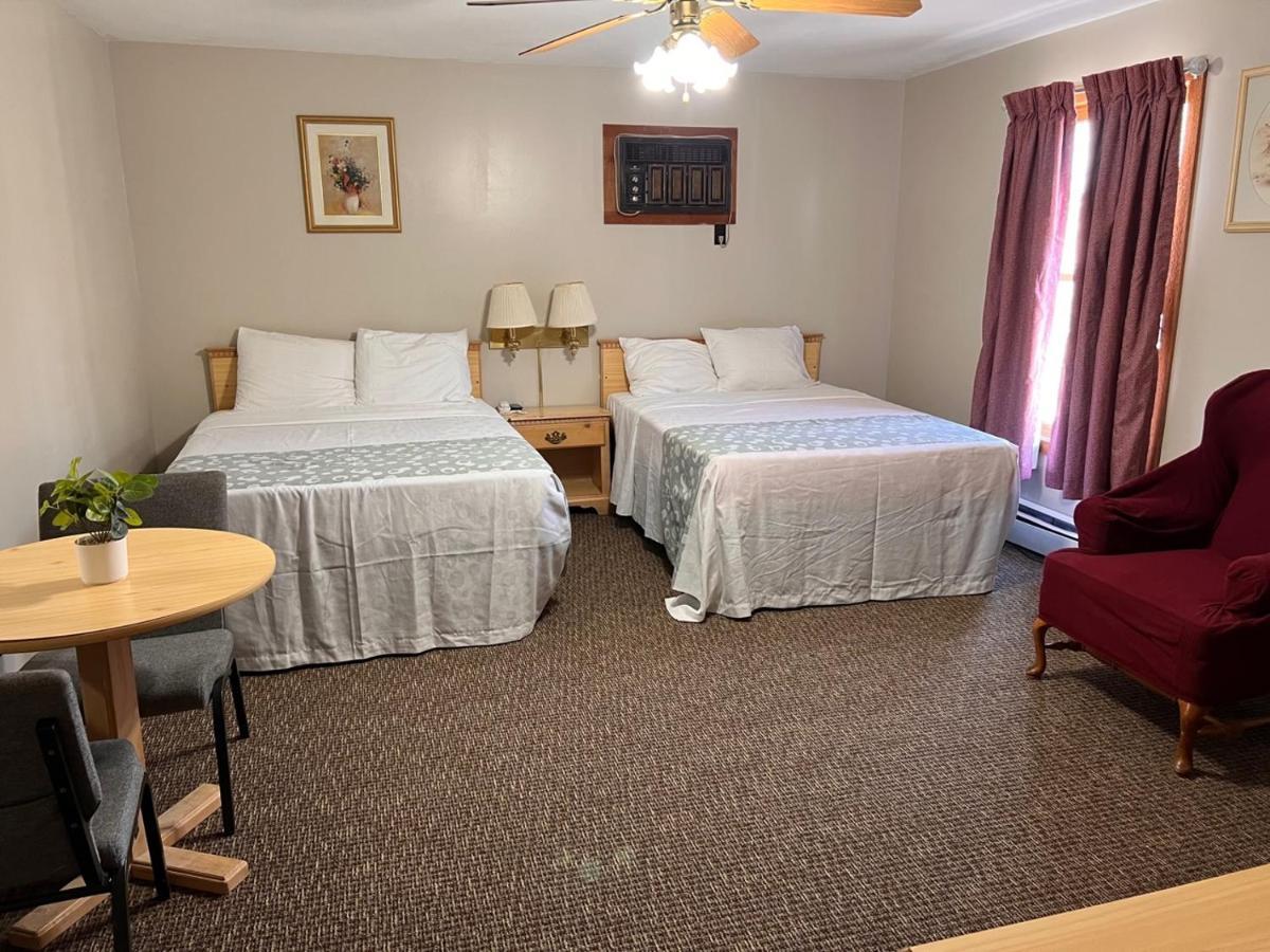 Oswego Inn Buitenkant foto