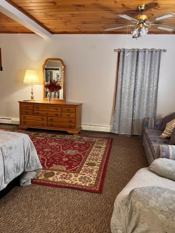 Oswego Inn Buitenkant foto