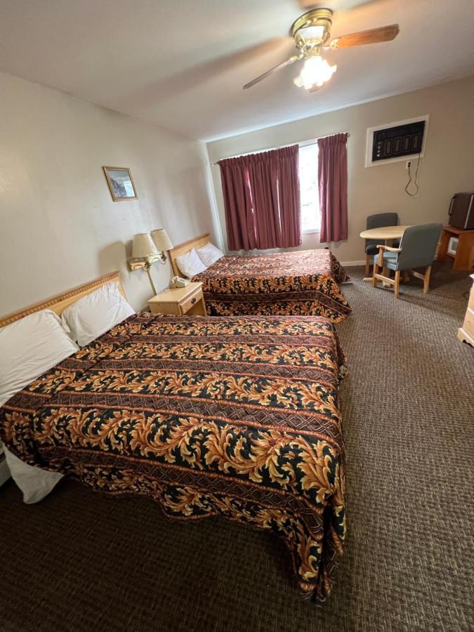 Oswego Inn Buitenkant foto